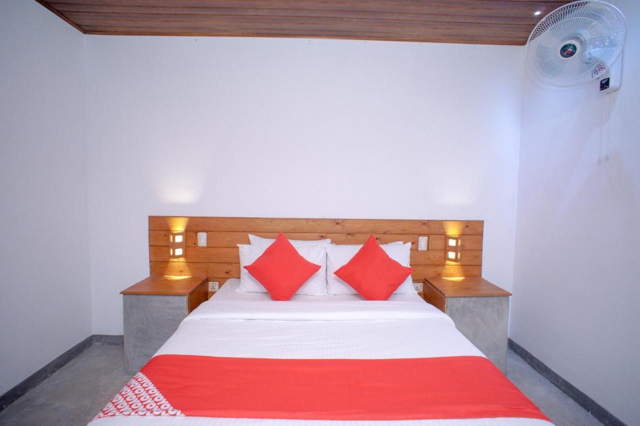 Pineview Otel Unawatuna Dış mekan fotoğraf