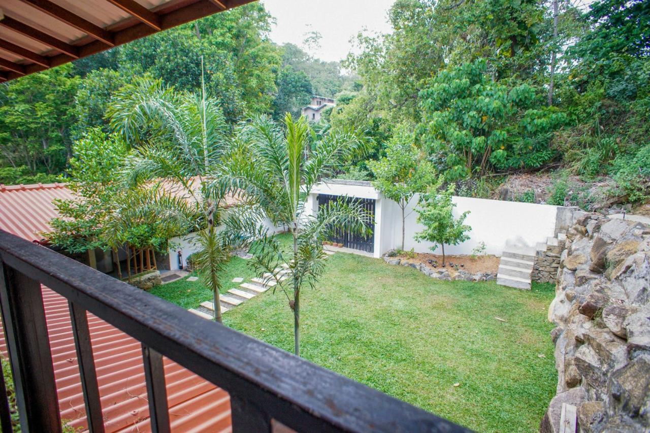 Pineview Otel Unawatuna Dış mekan fotoğraf