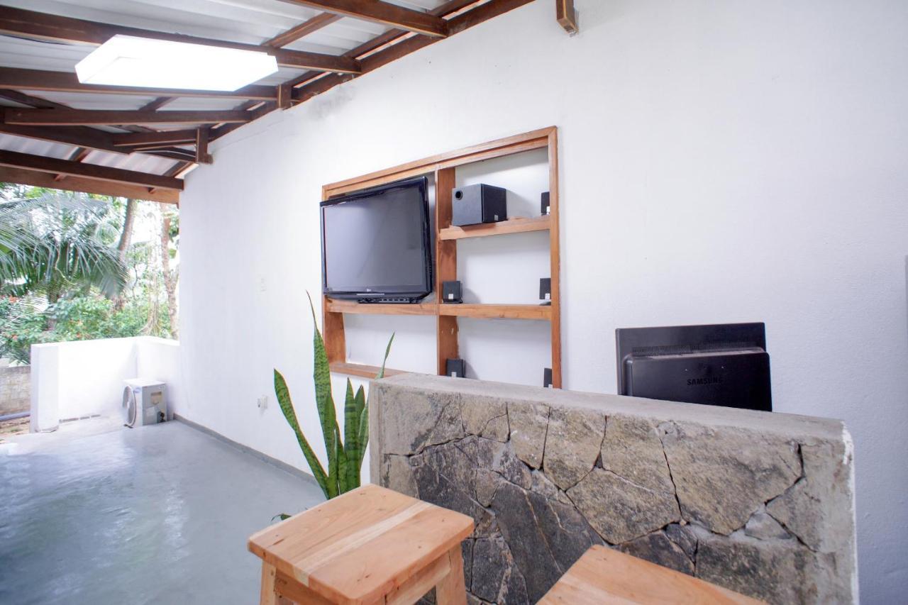 Pineview Otel Unawatuna Dış mekan fotoğraf